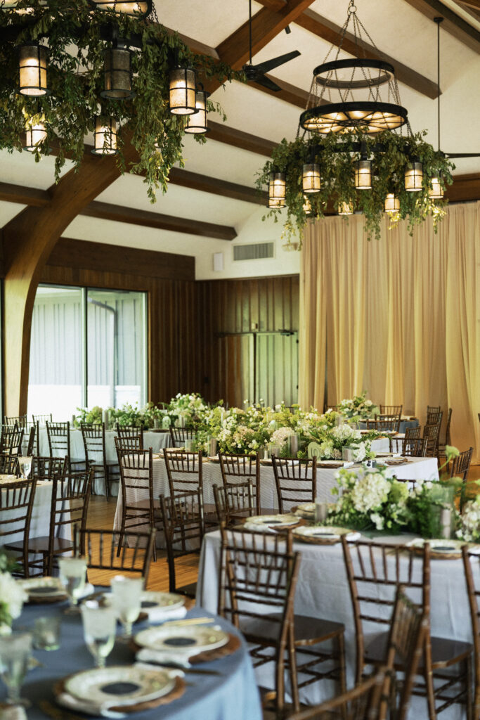 Photographed by Chris Bowman Photography
Venue Darby House Farm
Florals by Central Ohio Florist Fiori Florals Design Studio 
